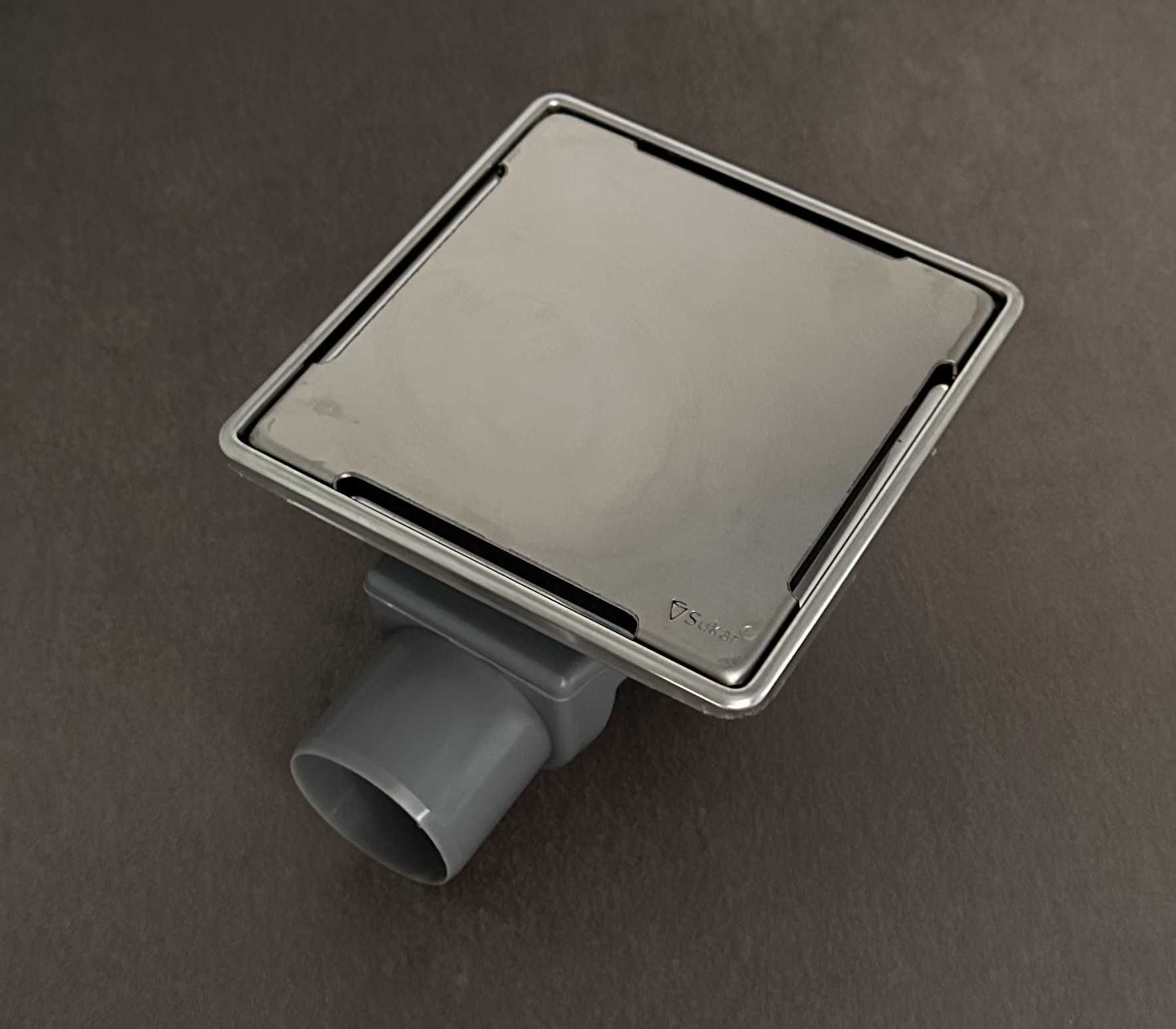 Sukar Line 9 Plain Paslanmaz Çelik Kasa İnox Duş Süzgeçi 360° Ayarlanabir 15x15 CM ø50 Çık